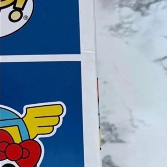 Hello Kitty Funko Pop Robot 39 - Picture 4 of 12